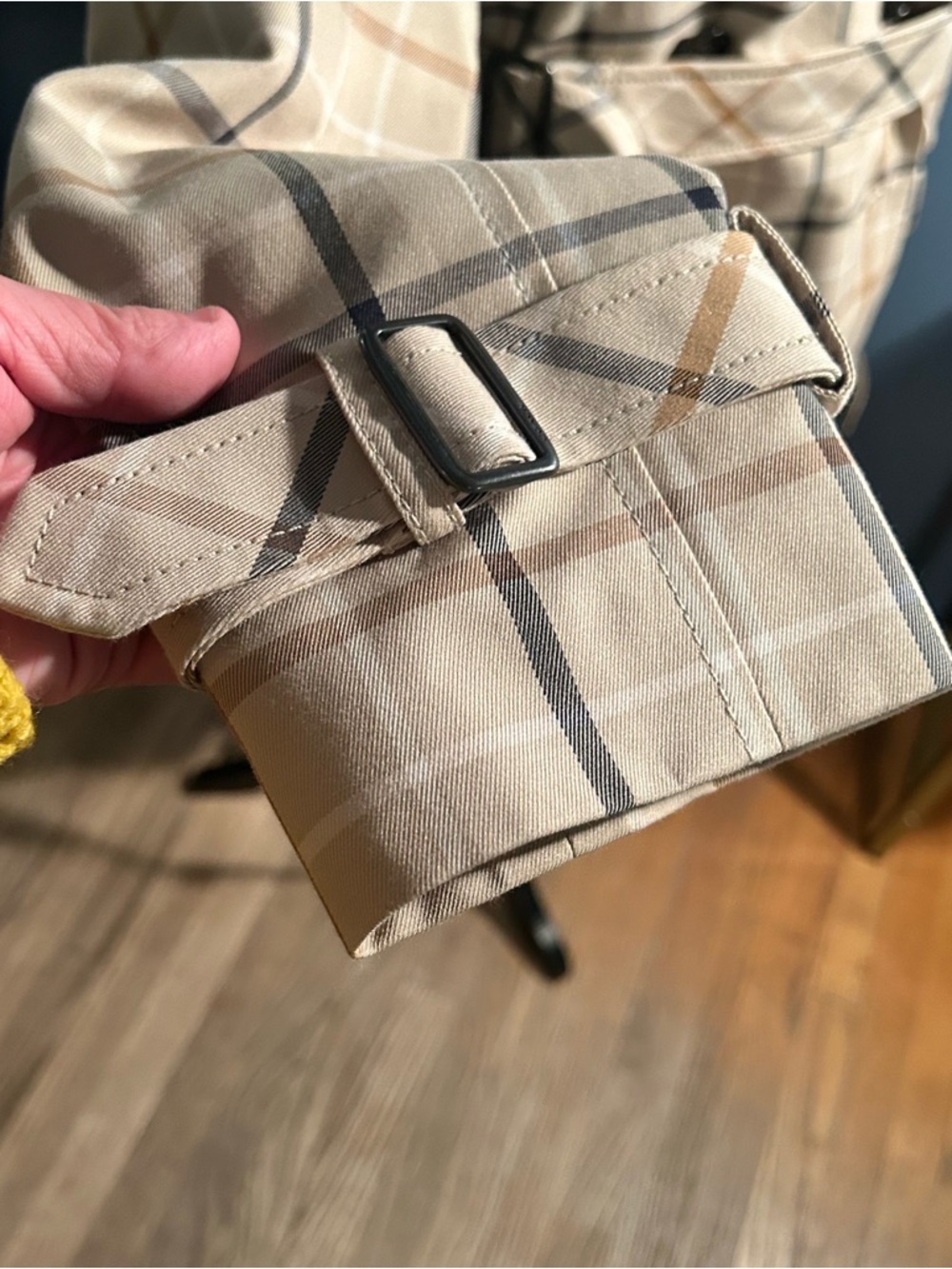Coach plaid khaki short Trench Coat - Picture 3 of 14